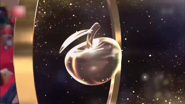 周深获奖太激动！现场即兴编曲清唱当作获奖感言，太有才了丨盛典