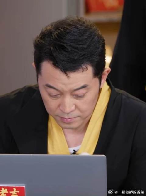 沙溢游戏环节定格键盘，画面瞬间静止