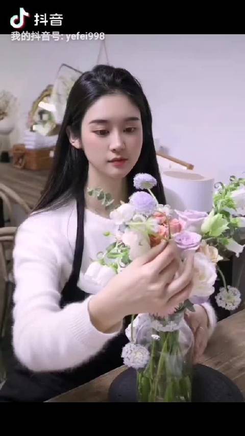 “以后，我叫长安，你叫故里，因为，长安尽头无故里，故里从此别长安”