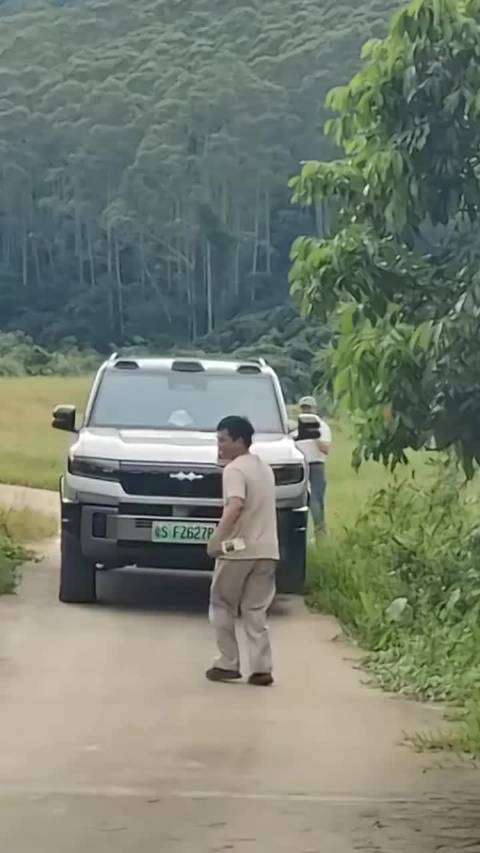 别的可以挑刺，但方程豹的越野实力，真没啥好说的——毋庸置疑