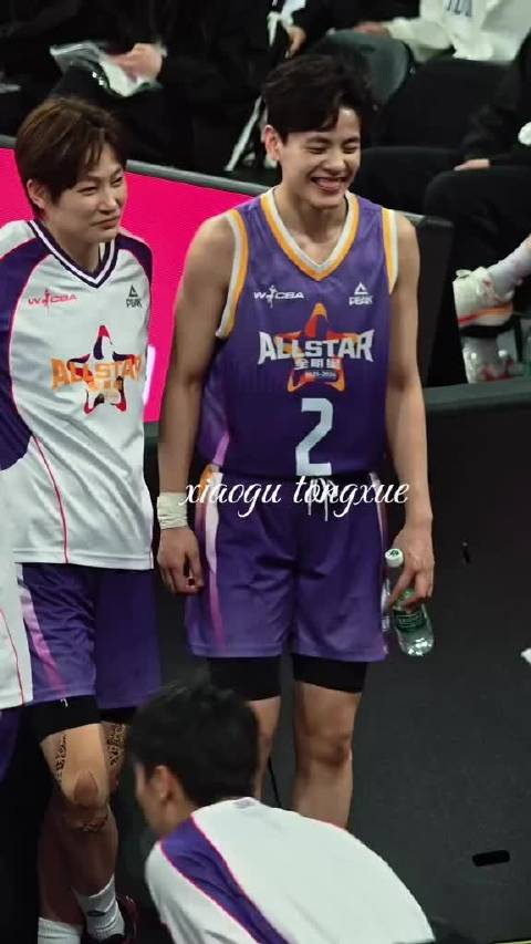 杨力维、黄思静和杨舒予的师徒互动被赞“妈妈妈咪级别”，太有爱了
