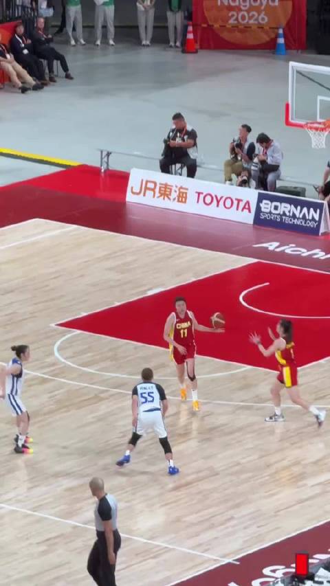 铜牌战全员皆兵，陈明伶、张子宇、罗欣棫多点开花，这才是团队篮球