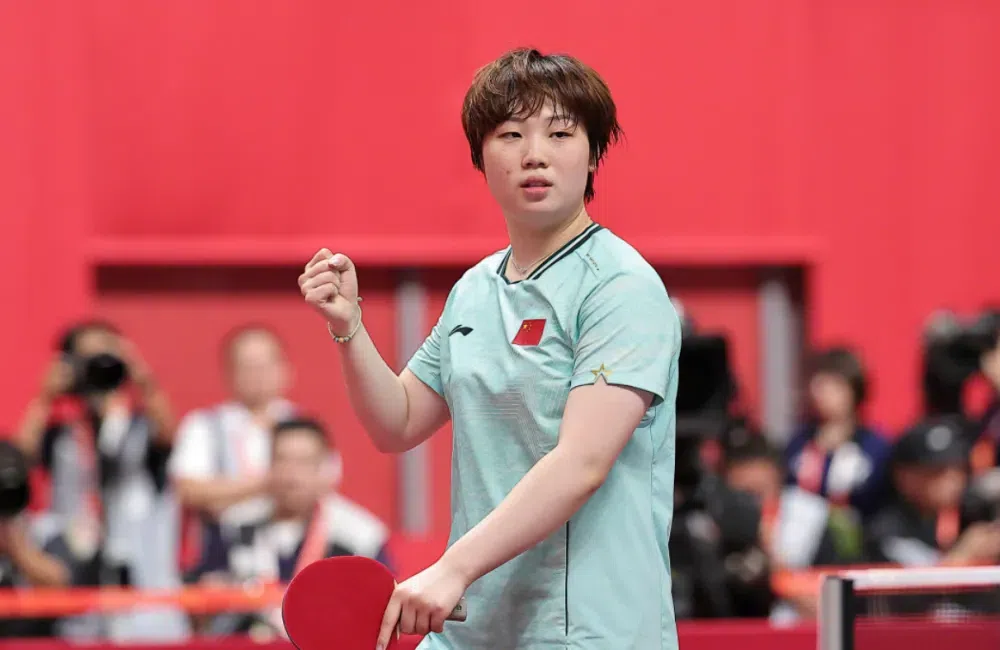 3-0横扫伊藤美诚！中国女乒22岁王牌崛起助队夺冠：第三巨头就是她？