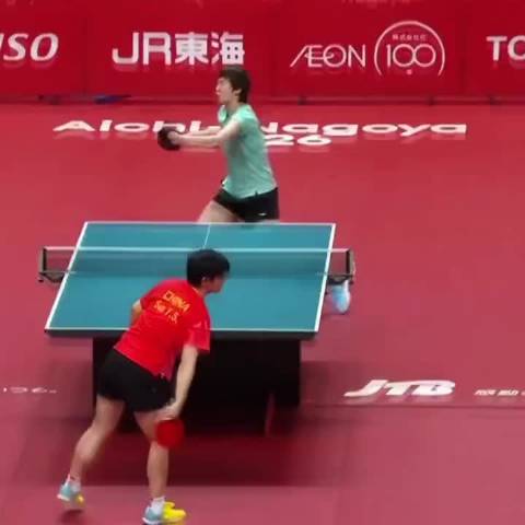 王曼昱亚运女单夺金，15-13极限翻盘8-10落后连救四局点