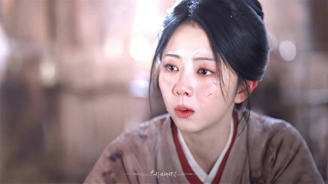 李梦发博玩梗，说“她叫我星棠我就穿上了”…