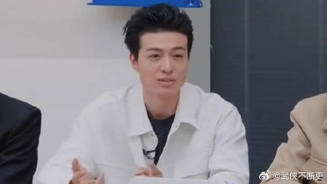 不愧是黑悟空的动捕演员，殷凯一身的武功，饶雪漫直呼将来有接不完的戏！