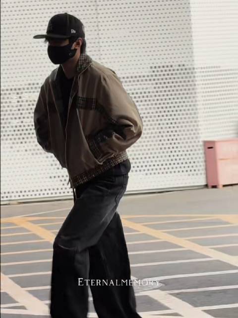 刘耀文今日份新鲜机场路透 私服造型 期待帅哥新行程