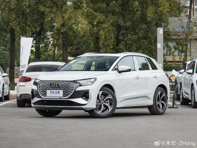 奥迪Q4 e-tron多少钱？落地16.8万起，3个版本差价一次说清+FAQ