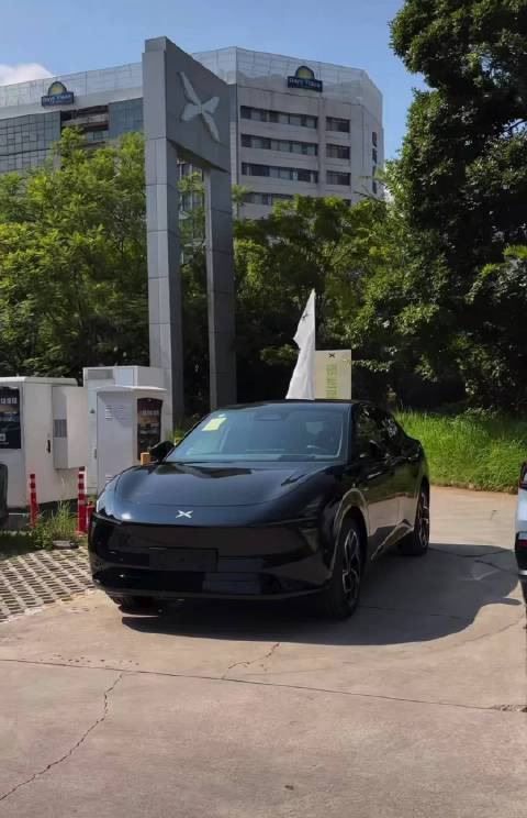 也是好起来了，又一款车享受“小米待遇”