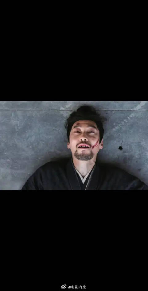 居然因为一个反派落泪了