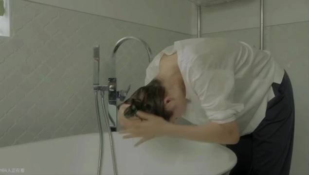 喜欢剧里柳时镇和姜暮烟的相处模式，会打趣玩笑，欢喜冤家来的