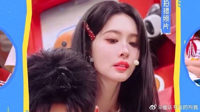 卓沅真的太会拍照！随手抓拍孟子义成片太惊艳，何老师当场直呼建模脸