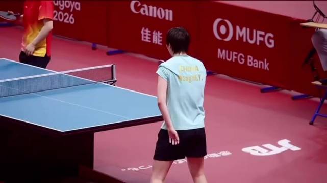 邓亚萍评王曼昱孙颖莎亚运女单决赛，六局大战15-13
