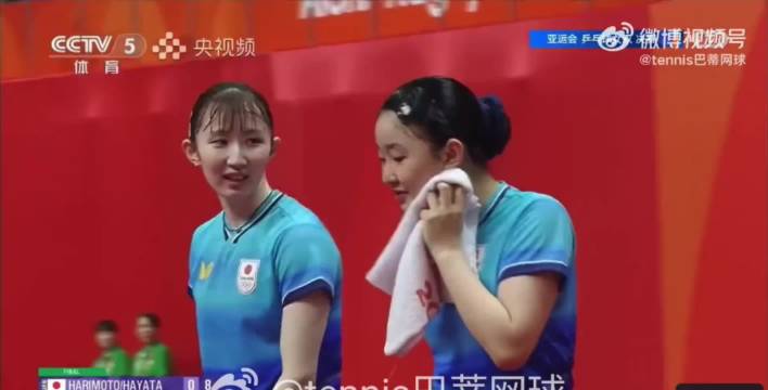 王曼昱蒯曼亚运女双夺冠，首局11比0零封日本组合