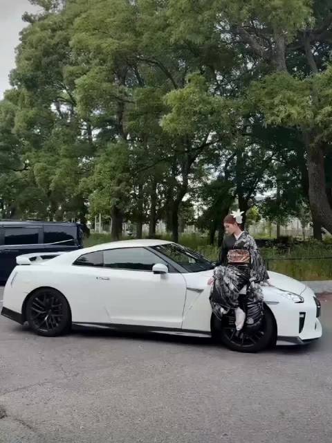 没她帅 没她狂 残缺的玉才叫王