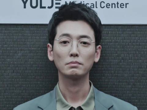 “活人感满满的少女教授真的很难不喜欢啊”