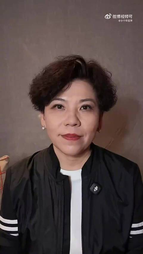 邓亚萍谈亚运男双决赛：他们扛住了压力，中国男队队员们好样的！