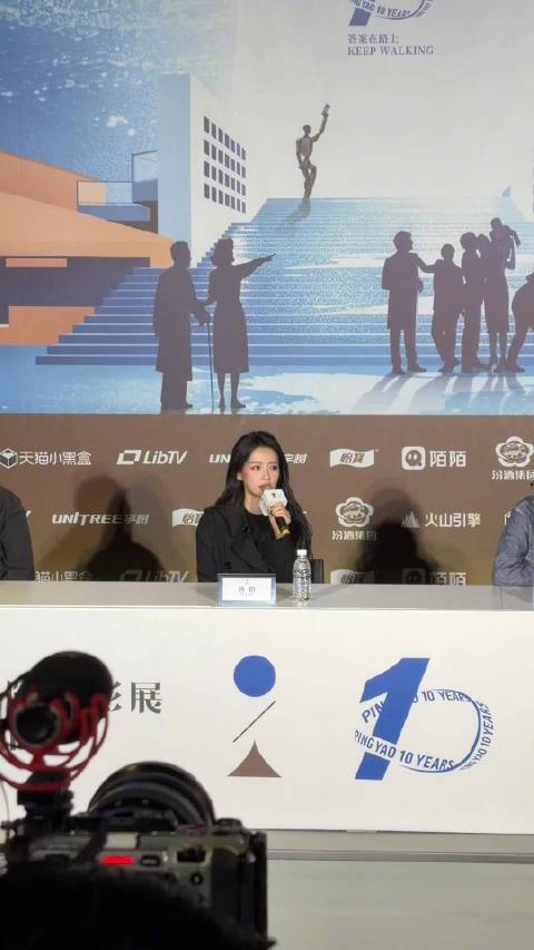 孙怡拍新片被导演嫌太美，素颜出镜
