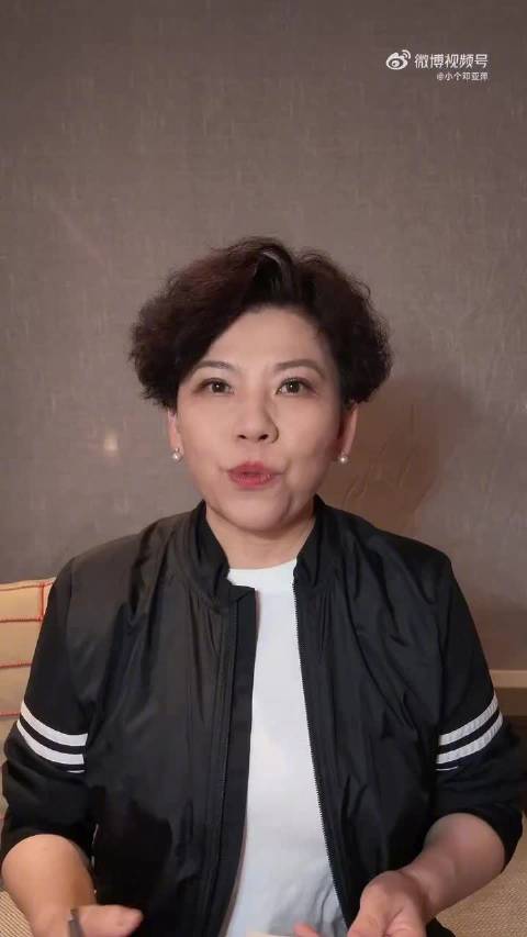 邓亚萍谈王曼昱孙颖莎决赛表现