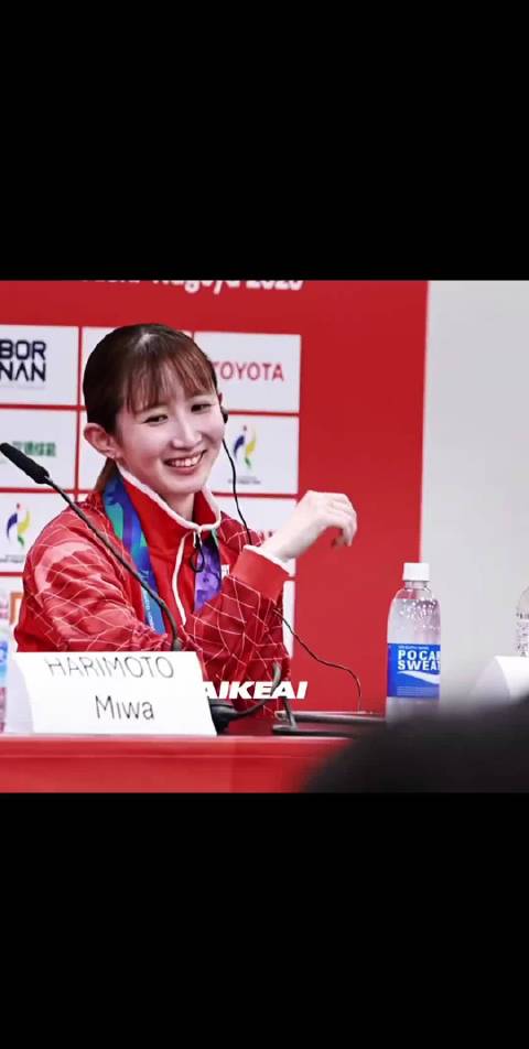 哈哈，小莎cue早田
