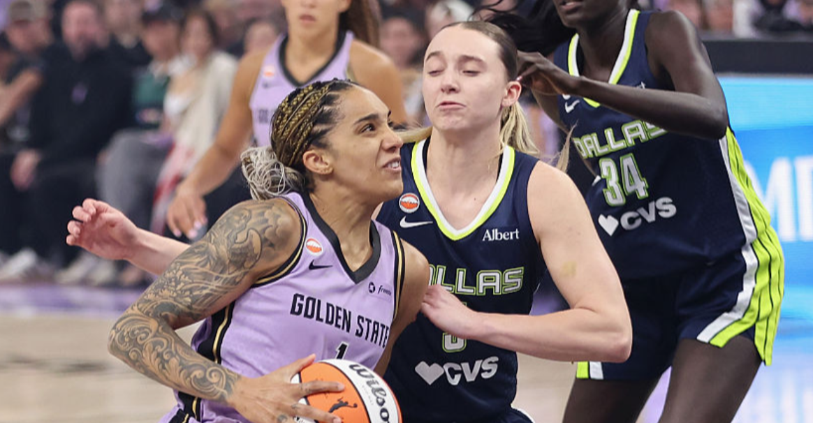 李月汝7分3板1断1帽佩奇10投9中21分 飞翼不敌女武神