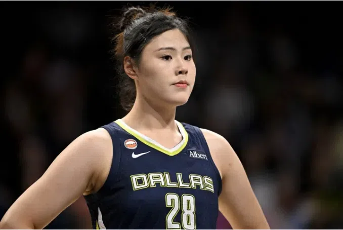 李月汝WNBA生涯季后赛首秀：7+3+1帽 飞翼惨负女武神丢赛点