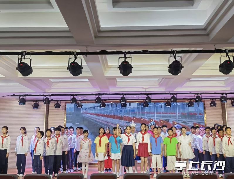 长征作歌励少年！这台校园红色情景剧致敬长征