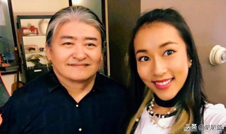 刘欢离世仅1天荒唐一幕上演，吉克隽逸表态、韩磊被拖到风口浪尖