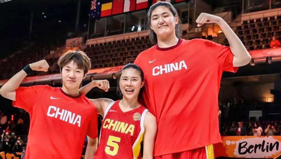 中国女篮亚运会复盘：王思雨，张子宇满分，这5人或无缘国家队资格