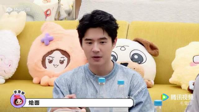 这段笑点也太密集了， 六元：“板儿面！” 毛币：“说是石家庄的”