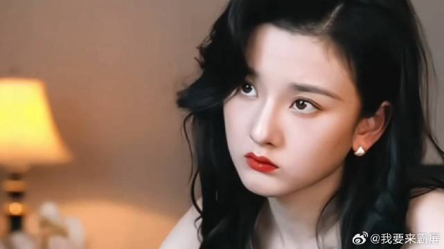 精致小脸 氛围感拉满