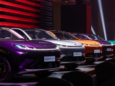 搞懂极狐阿尔法T7不同版本差价多少？再谈贵与不贵
