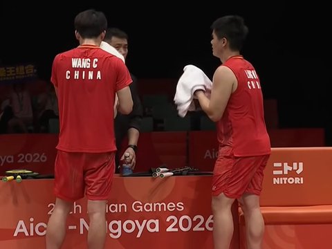 中前场太劣势！梁伟铿/王昶1-2被马丁/卡尔南多逆转，无缘冠军！