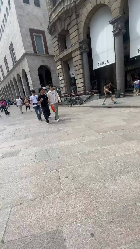 只要说这句话，就可以在米兰街头硬控意大利帅哥60秒，学起来