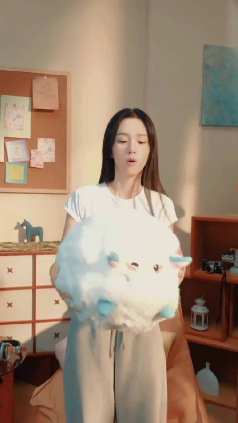 吴倩、周也、马思纯、李莎旻子恋爱脑？…