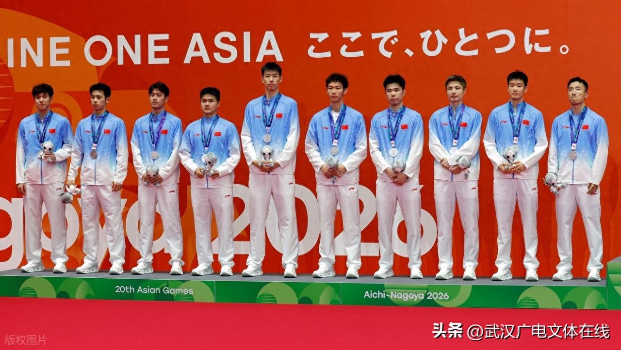 亚运盘点：国羽创24年来参赛最差战绩 梁王组合收获男双银牌