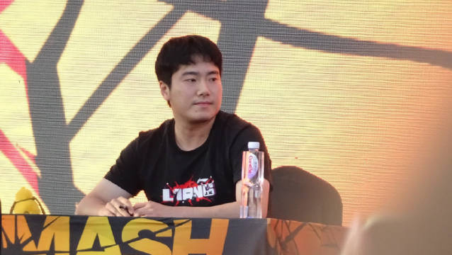 梁靖崑两度让二追三绝境翻盘，击碎质疑捍卫国乒尊严！