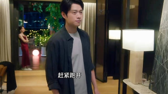 徐迟发现叶信之家有其他女人，真相竟然是… "无可替代"