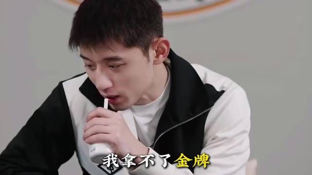 张继科与樊振东：本该针锋相对的竞争者，却毫无保留的倾囊相授！