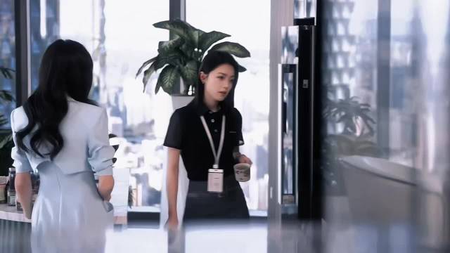 胡意旋壁咚赵今麦，步天娜直球表白最先出击