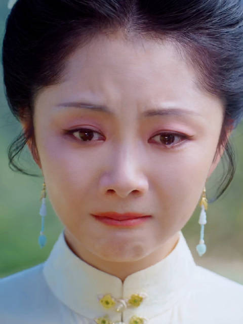 《兰香如故》谭松韵坟前哭戏~隐忍内收~配音时声音先碎了