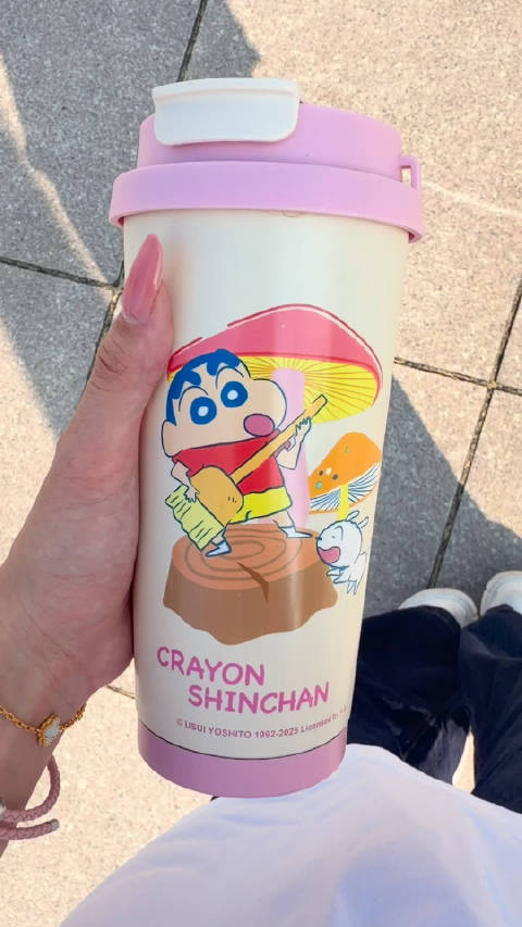 三十岁了，三岁穿搭 蜡笔小新，巴斯光年，七仔，hello kitty