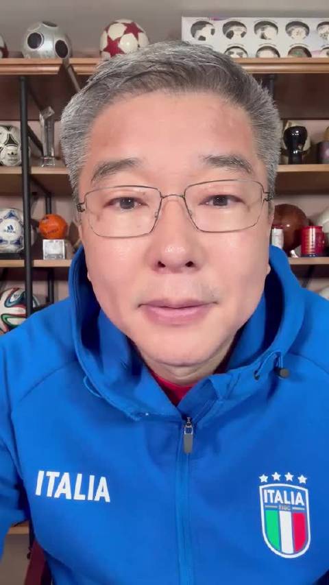 曼联与利物浦的英超对决即将打响，赛前前瞻带你梳理这场焦点战的看点与走势