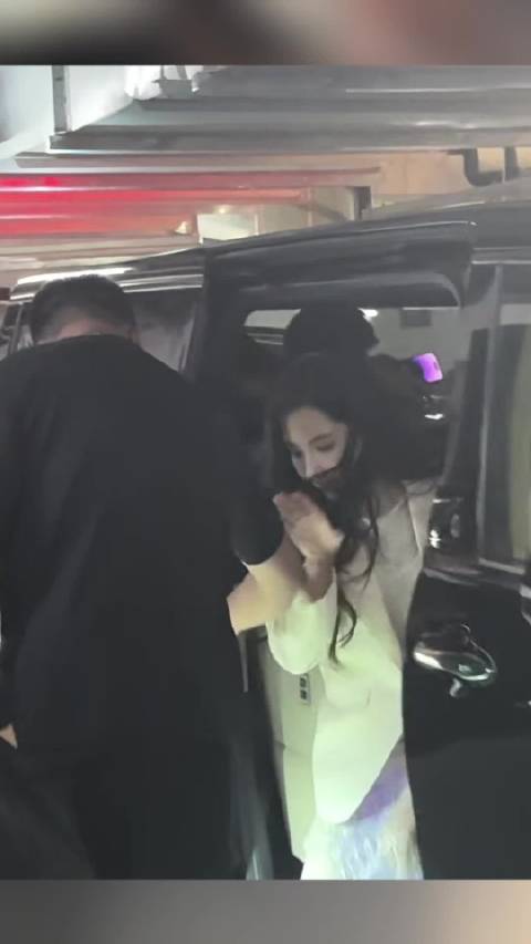 出席活动，美人各有各的惊艳啊！