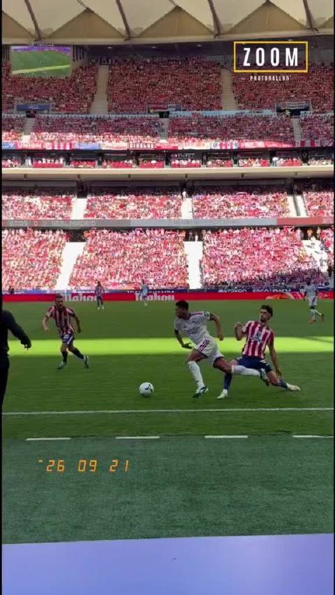 马竞2-1拿下十人皇马，贝林厄姆全场被重点照顾，小动作和挑衅不断…