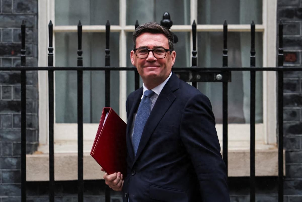 英国新首相刚上台就对以色列亮剑，内塔尼亚胡这次踢到铁板