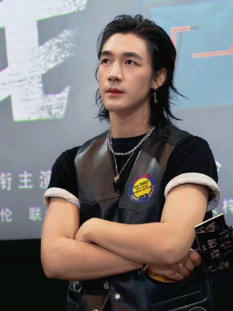 今天也是天真，可爱，帅气的沙沙呢 此沙