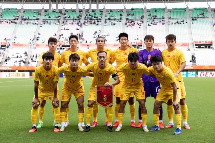 吐槽U23国足！前国脚徐亮：不能太指望，王钰栋还行，徐彬太一般