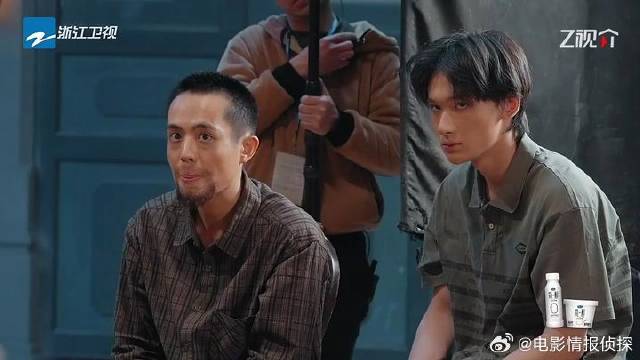 吴镇宇被于小彤逼得变成小野猫，笑不活了