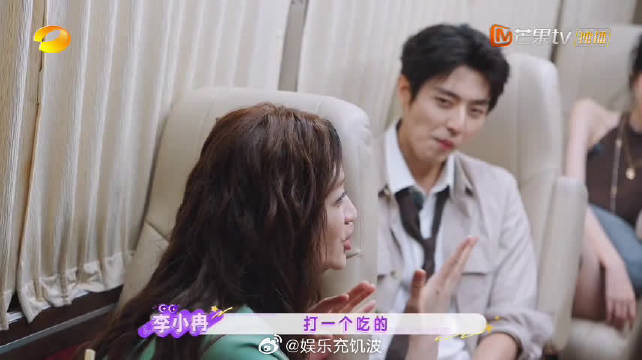 别人猜动物避开鸡，李小冉偏偏就钟爱鸡相关梗